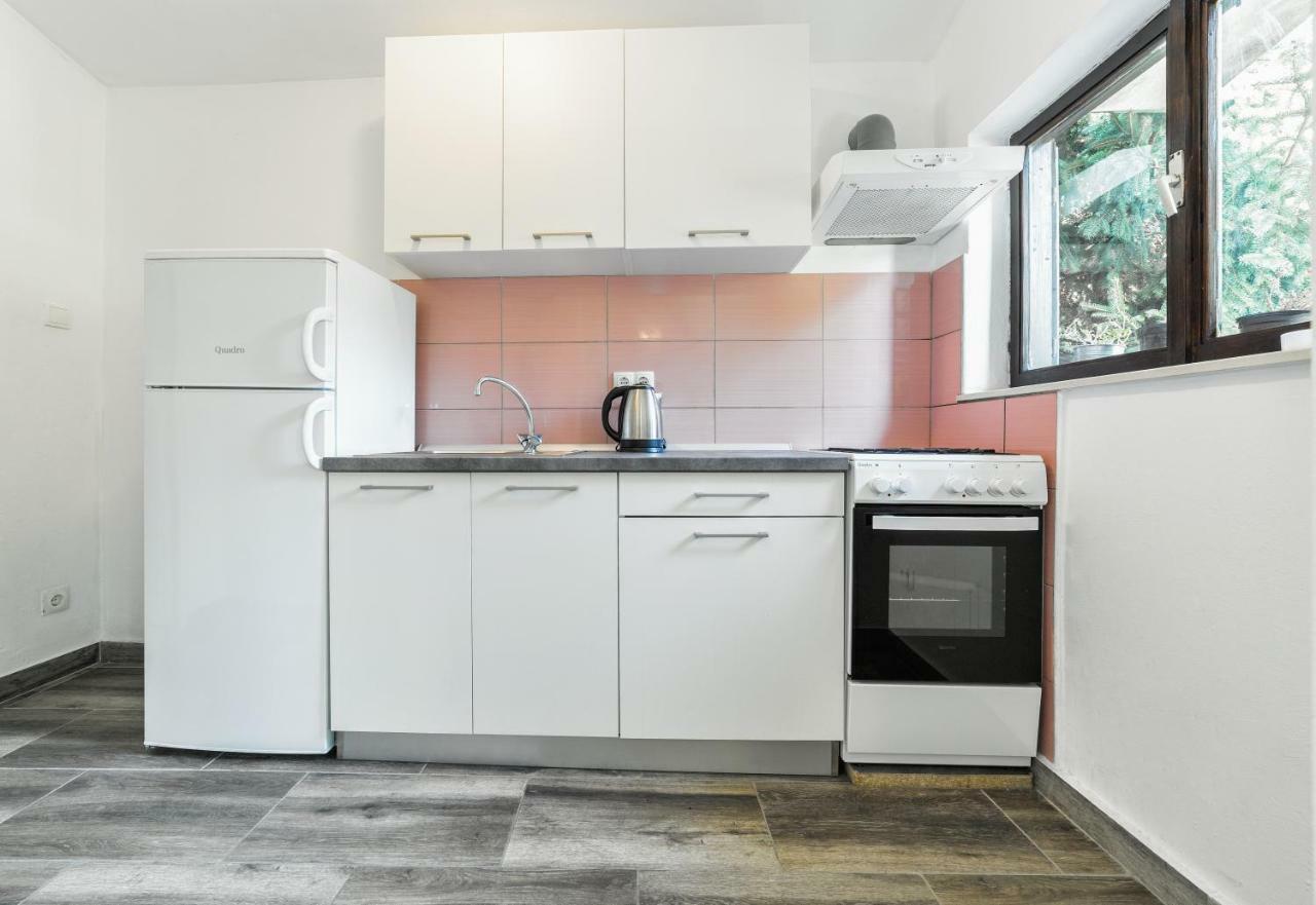 Jere Apartamento Tribalj Exterior foto